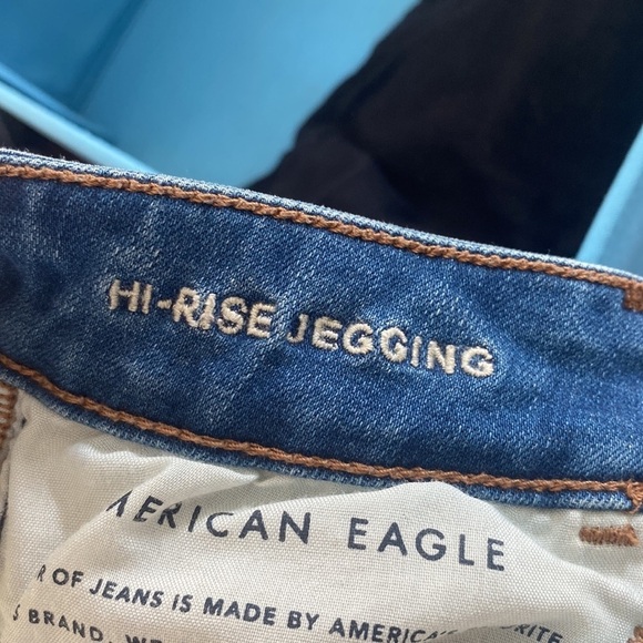 American Eagle Outfitters Super Stretch Ripped Hi-Rise Jeggings | US 4 Short - Picture 11 of 11